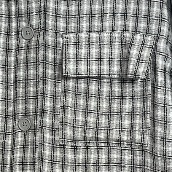 Pacsun Shacket Women's S/XS Gray & White Flannel Button Down Plaid Flap Pockets - Picture 2 of 8